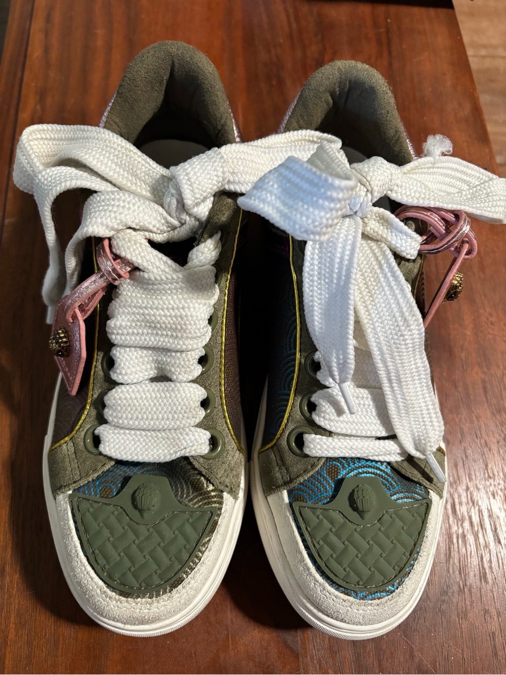 Kurt Geiger Green Woven Toe Low-Top Leather Sneakers with White Laces Size 38